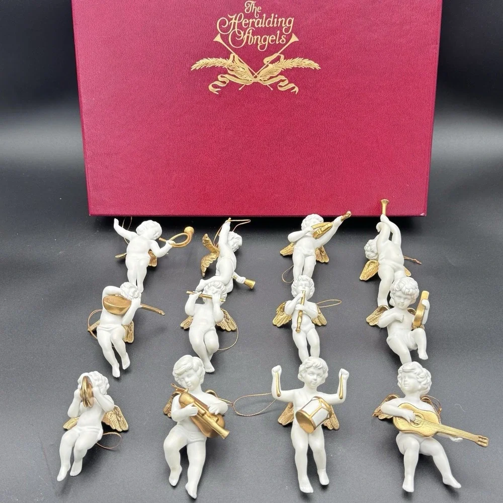 Franklin Mint Heralding Angels Set of 12 24kt Gold & Porcelain Ornaments + Case